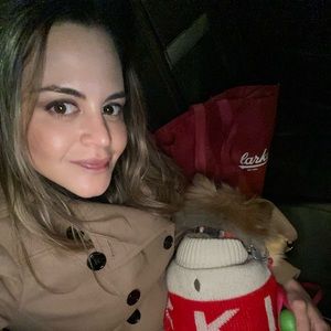 Meet your Posher, Ana